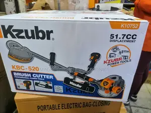Well Performing 51.7cc Kzubr Petrol Brush Cutter