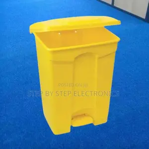 Space Efficient 30l Litres Plastic Foot Pedal Waste Bin