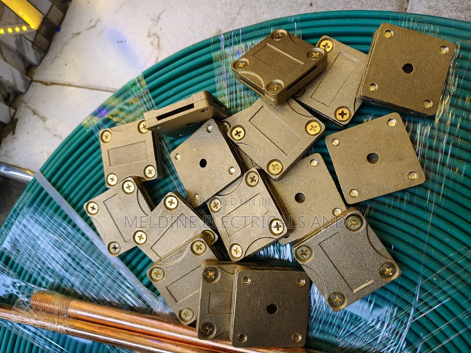 Square Copper Clips
