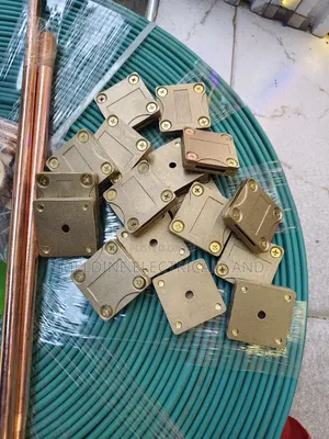Square Copper Clips