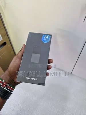New Samsung Galaxy Z Flip5 256 GB Green