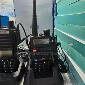 Uv-5r Portable Radio – High Power Transceiver (5w)