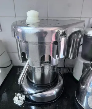 New Commercial Juicer Machine/ Electric Juicer Machine