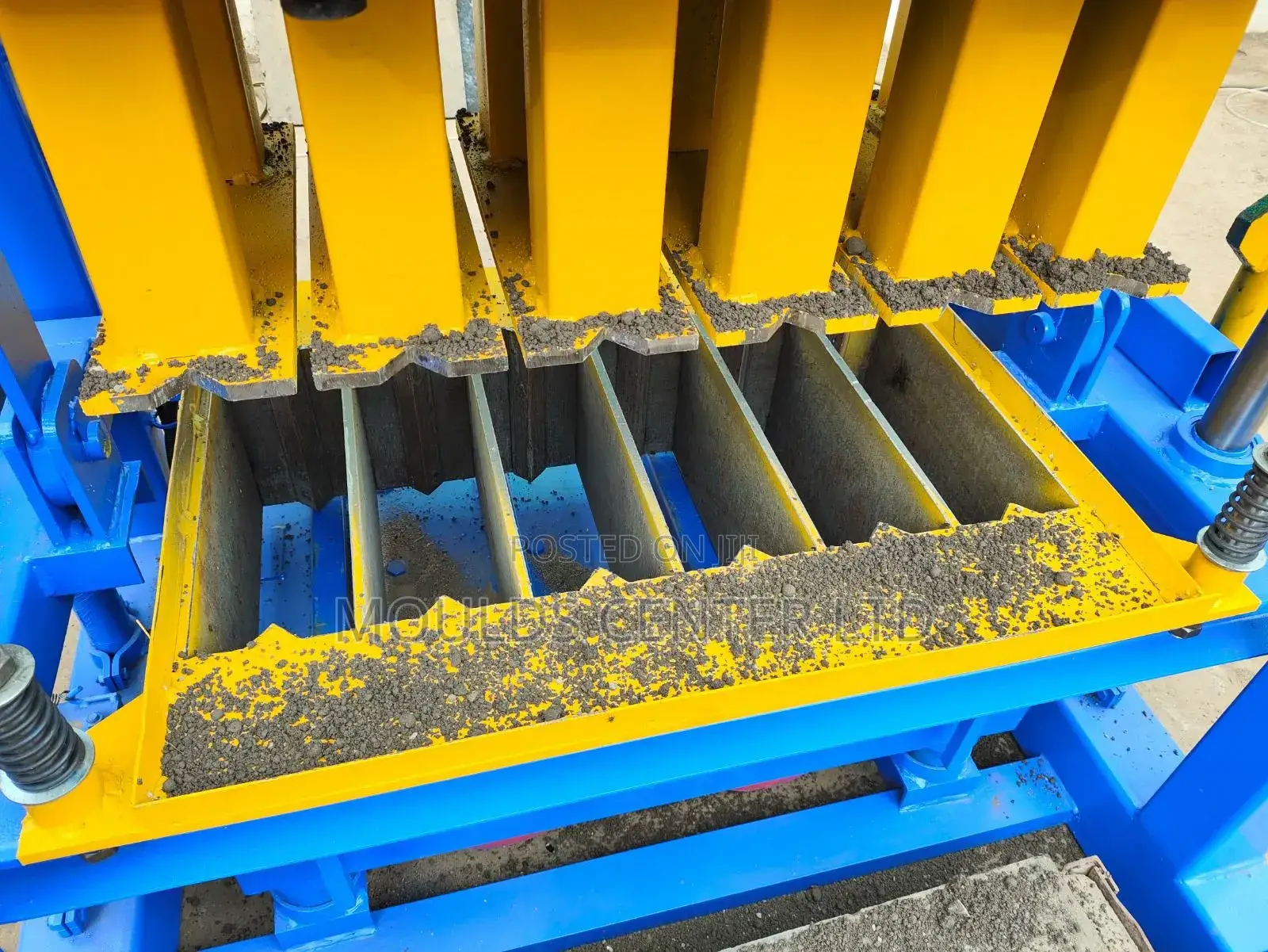 Block Machine Moulds