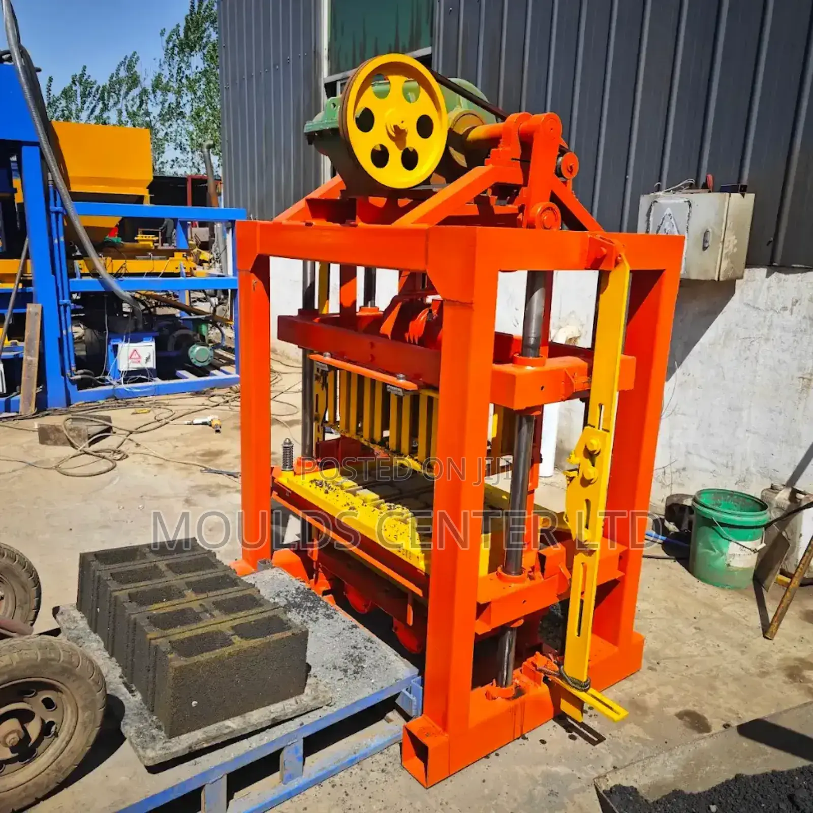 Hollow Block Machine