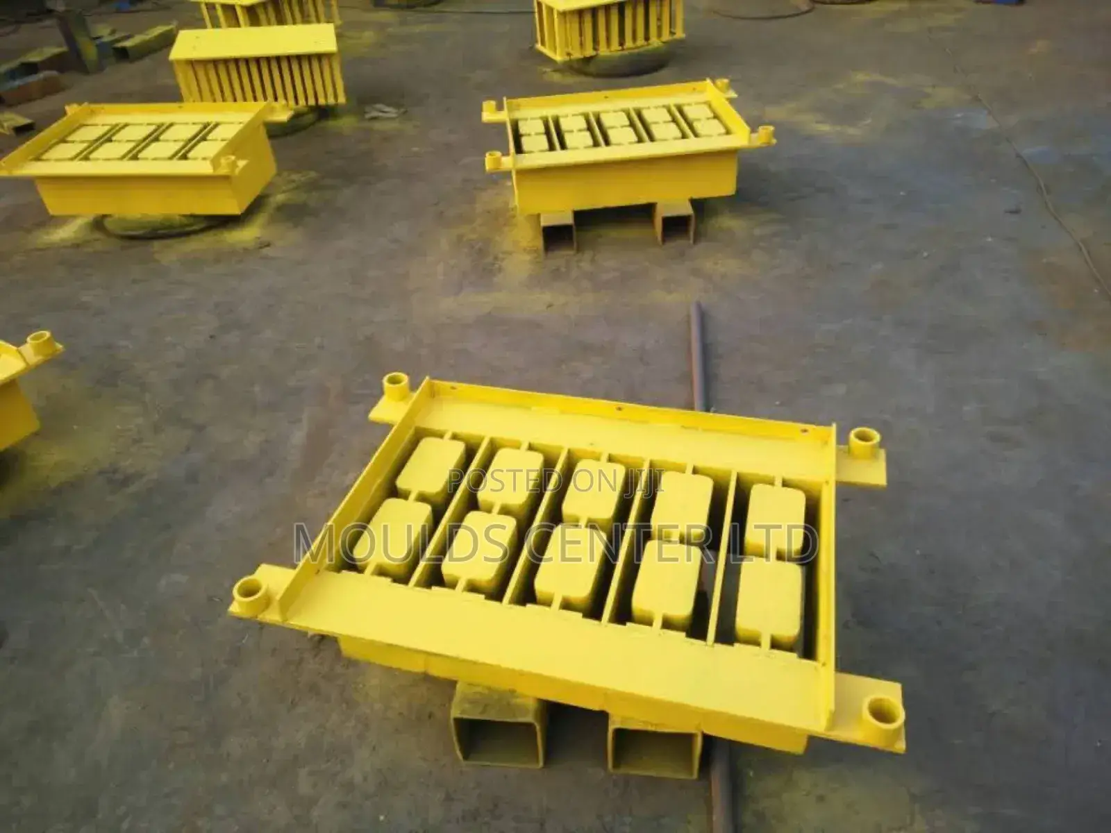 Machine Hollow Block Moulds
