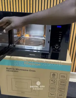 Hisense Inbuilt Microwave 20 L (Black