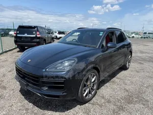 Porsche Cayenne Turbo AWD 2019 Black