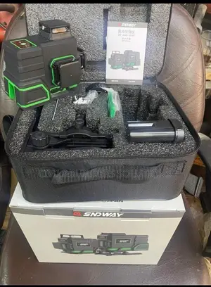 Green Beam 8 Lines Laser Level