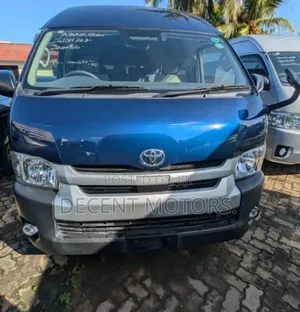 Toyota HiAce 2018 Blue