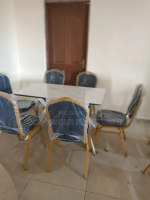 Modern Vintage White Dining/Hotel Table With 6 Chairs Yf4r