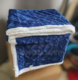 Navy Blue Fleece Woolen Blanket