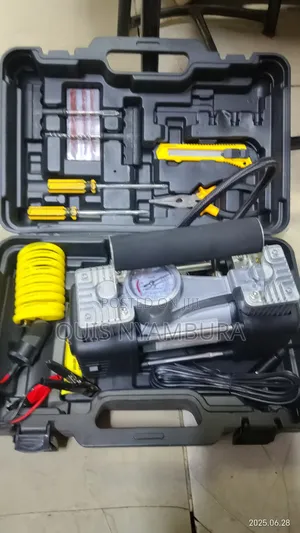 Portable Air Compressor 2 Piston/Tyre Inflator Pump Machine