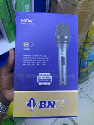 BNK B7 Cordless Microphone