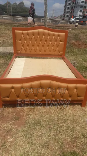 Mountain Brown Mocket Bed 5by6