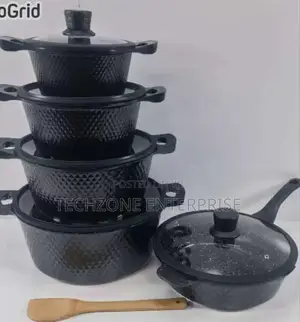 *Bosch 11pc Germany Cookware With Silicone Lid Covers,*