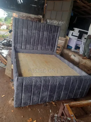 Stripes Gray Line 5x6 Chesterfield