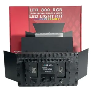 Wholesale RGB Led Light Pro800 With a Tripod Stand
