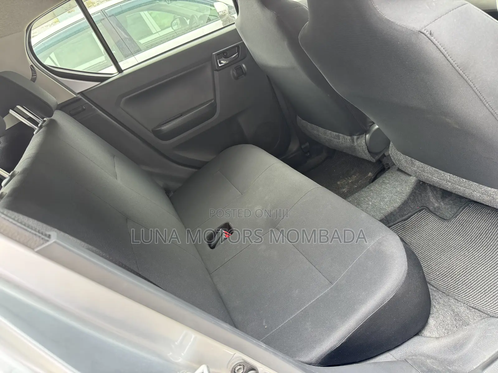 Daihatsu Mira 2019 Silver