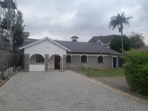 4bdrm Bungalow in Sukari for rent