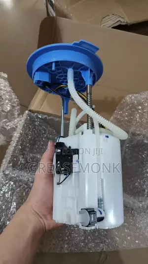Vw Passat/Tiguan, Fuel Pump Service, Headlight