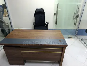 Executive Office Desk and Chair (1400mm)