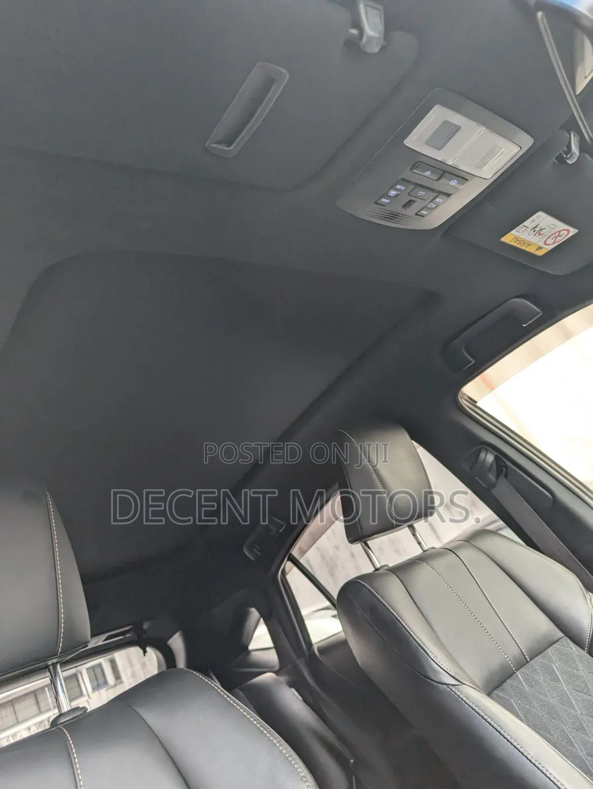 Toyota Harrier 2.0 2018 White