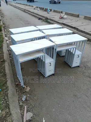 Marble Nail White Tables 