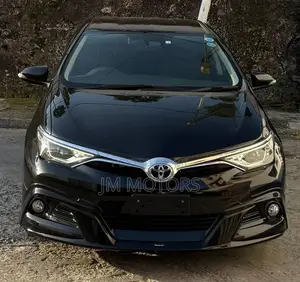 Toyota Auris 2019 Matt Black