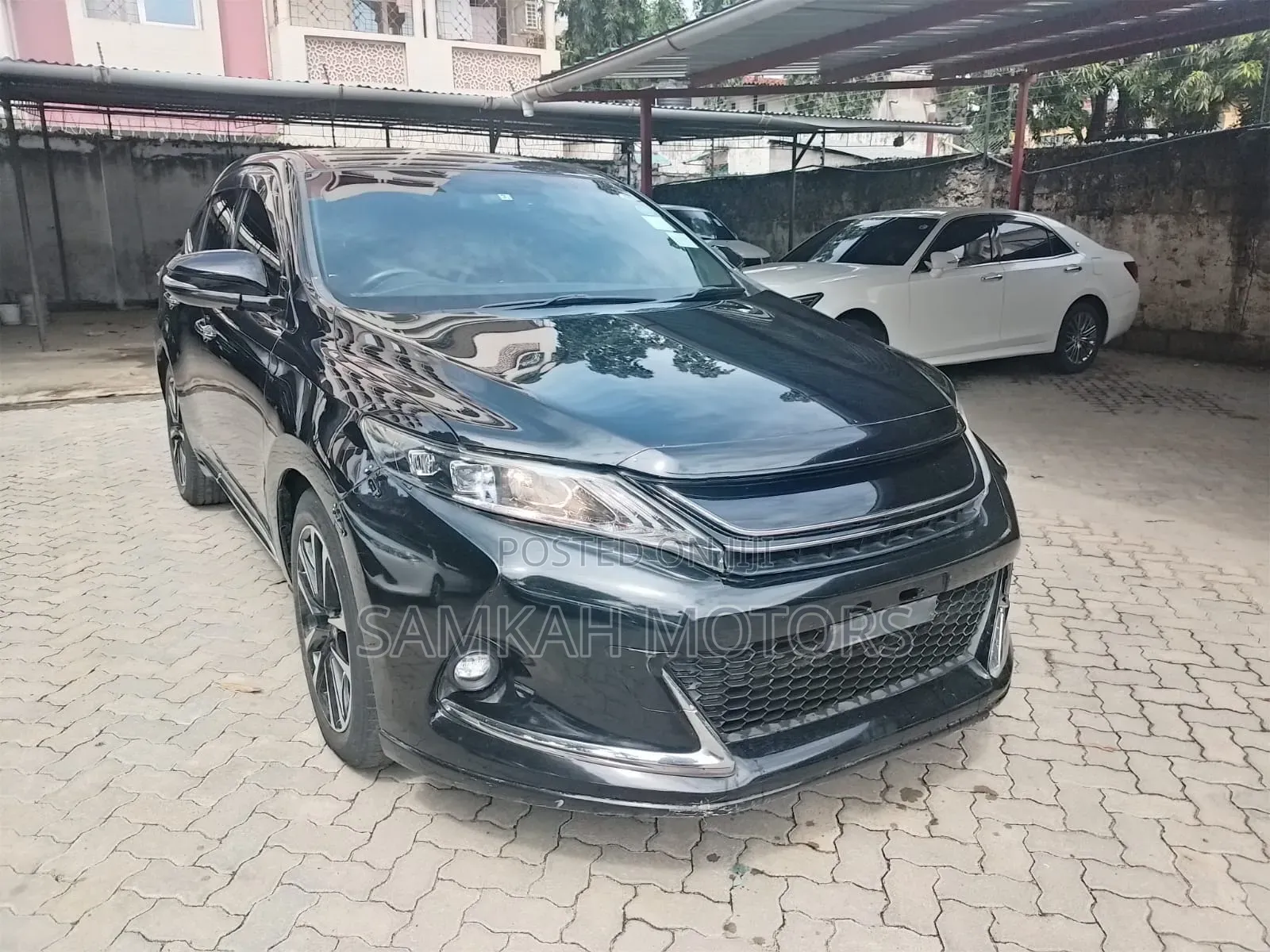 Toyota Harrier 2017 Black