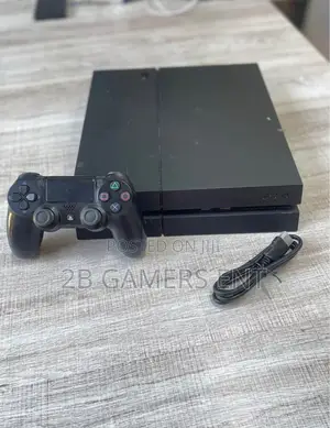 10 Games Installed, Ps4 Console