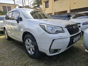 Subaru Forester 2017 White