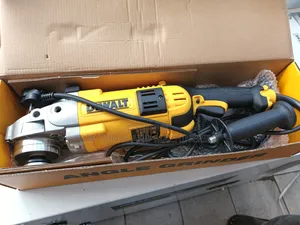 9-Inch Dewalt Heavy-Duty Electric Angle Grinder