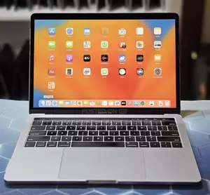 Laptop Apple MacBook Pro 2022 M2 8GB Intel Core I5 SSD 256GB
