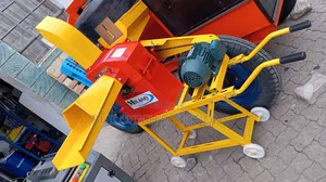 Feed Chopper Electric Powered