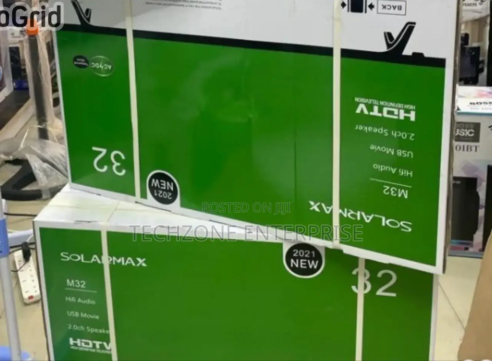 Solarmax 32′′ Led Ac/Dc Tv, Multiple Connectivity ;