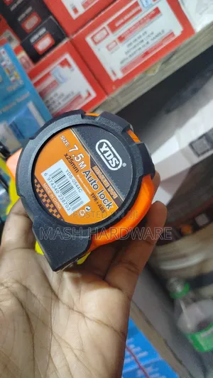 7.5m Yds Tape Measure With Auto Lock