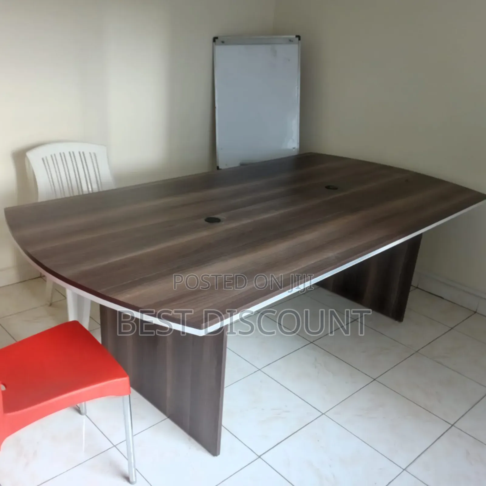 Conference Table 2m