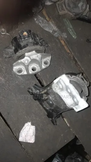 Mitsubishi Wagon R Gear N Engine Mountain