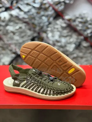 Keen Uneek Classic Sandals