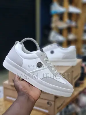 Good Quality Men Casual Sneakers Size 40-45