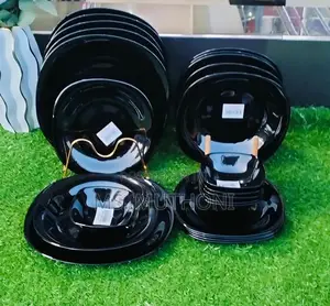 24pcs Black Square Dinner Plate Set* ( Within Cups )