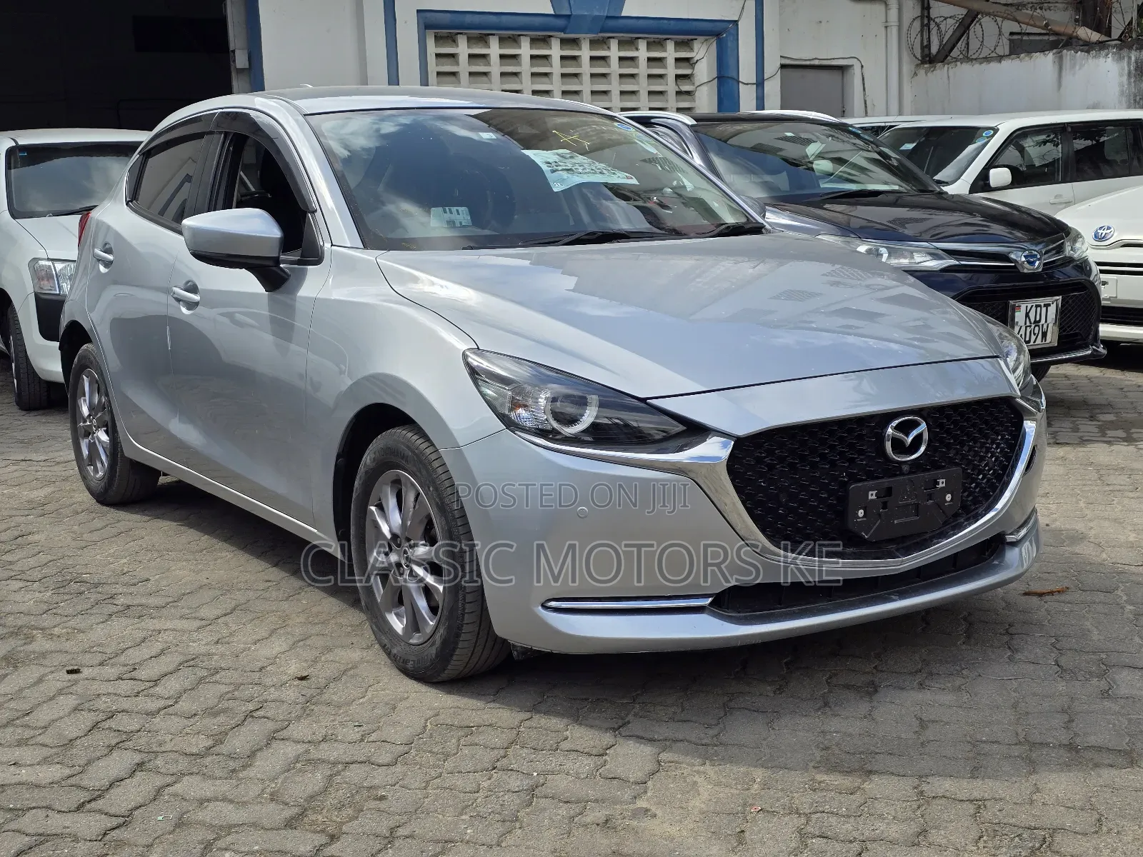 Mazda 2 2020 Silver