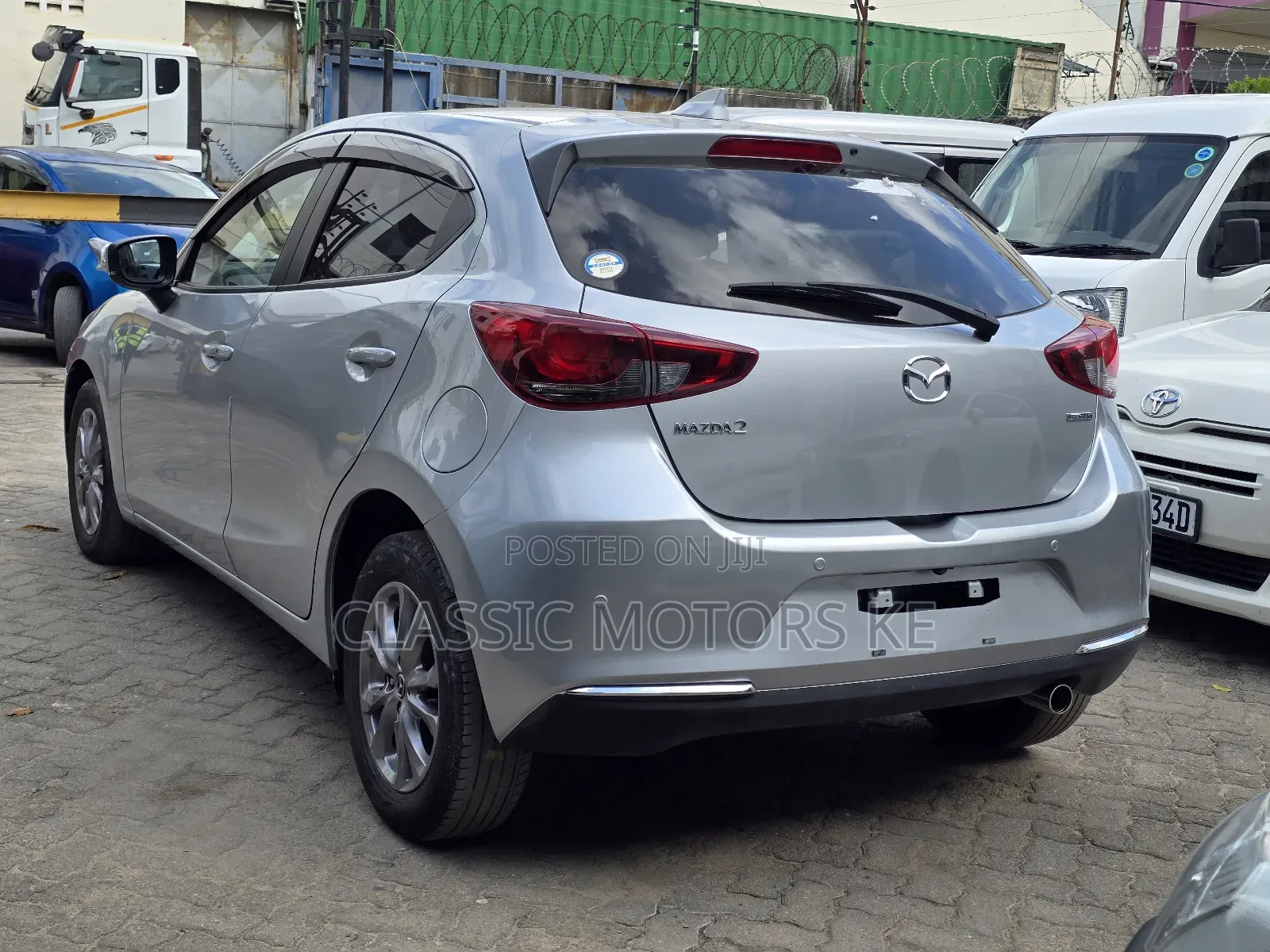 Mazda 2 2020 Silver