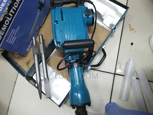 2600watts Makita Demolisher Hammer Drill