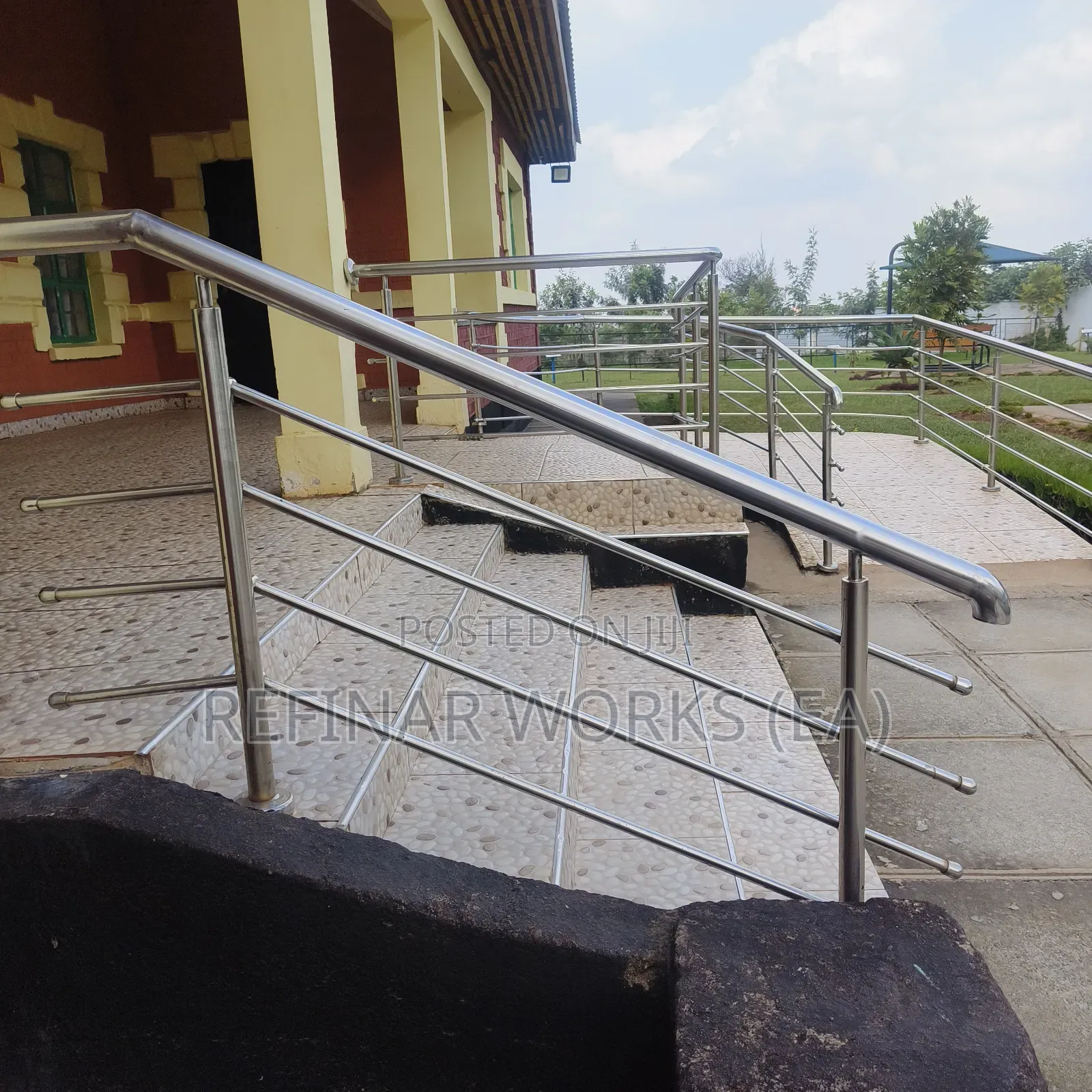 Modern Stainless Steel Balcony Railings | Rust-Resistant