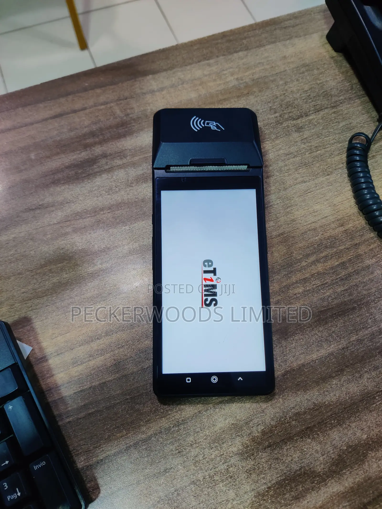 Sleek, Strong: Cs30 Handheld Android Pos Built for Field Use