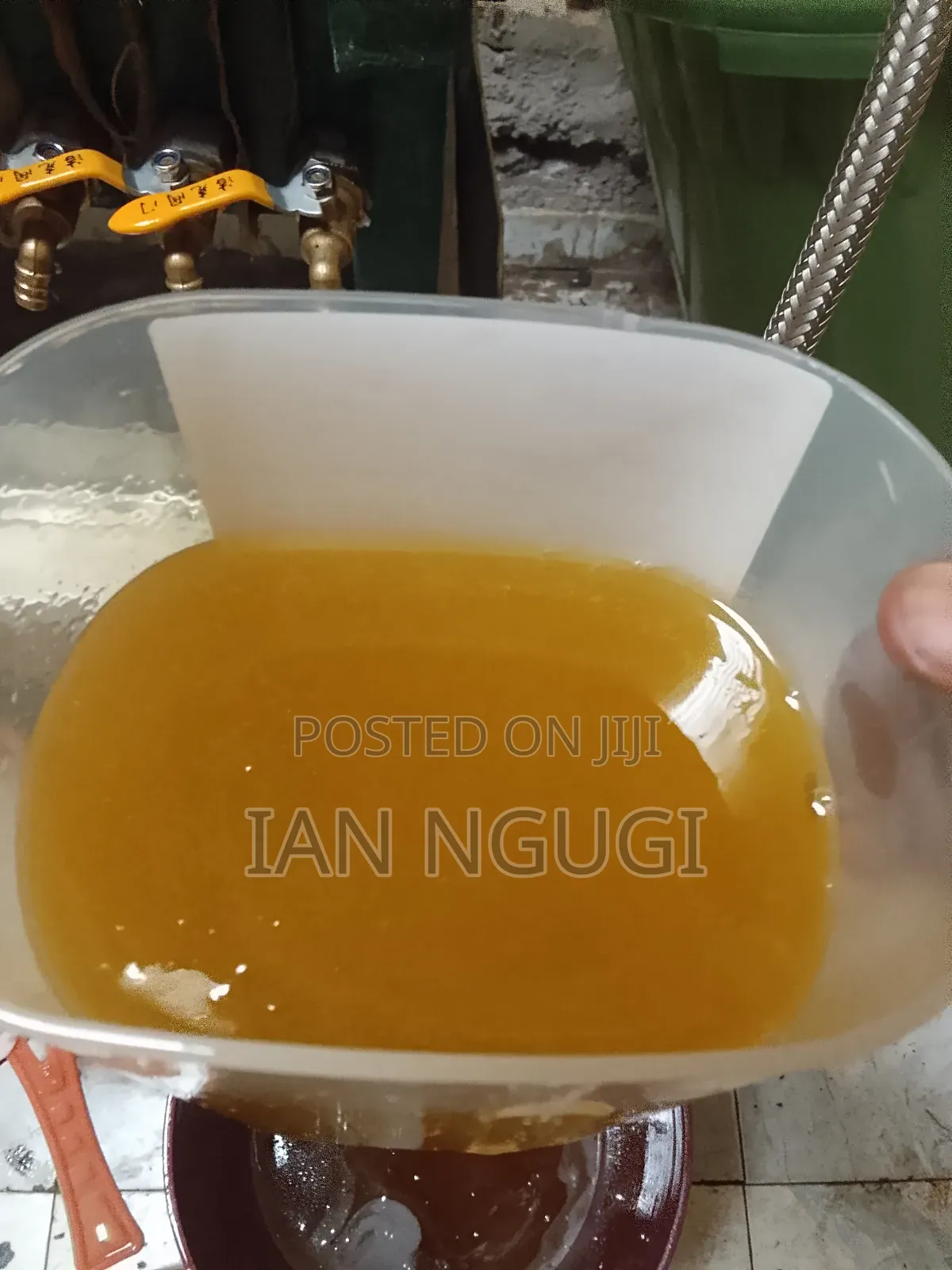 Sunflower Oil (Cold Pressed), Organic.