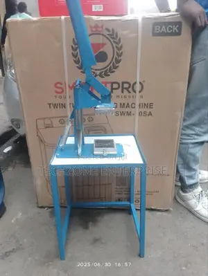Commercial Chips Cutter With Interchangeable Blades