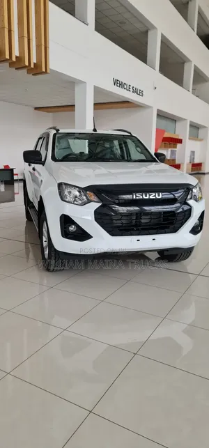 New Isuzu D-MAX 2025 Off white
